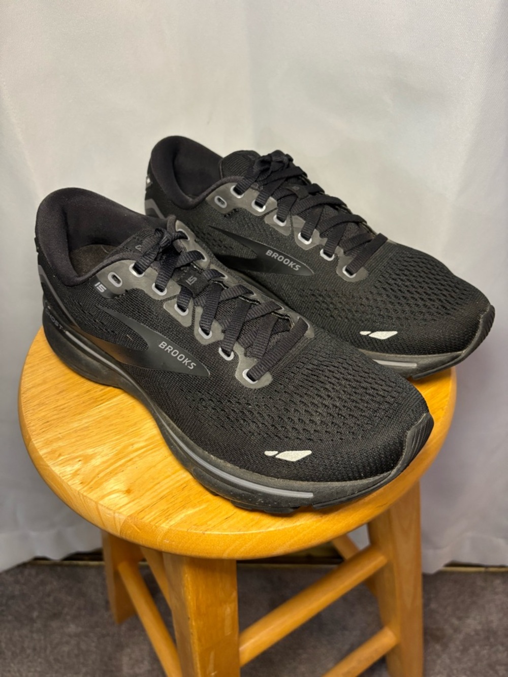 Brooks Ghost 15 Black Running Shoes Women’s Size 8 Athletic Sneaker - Picture 2 of 8